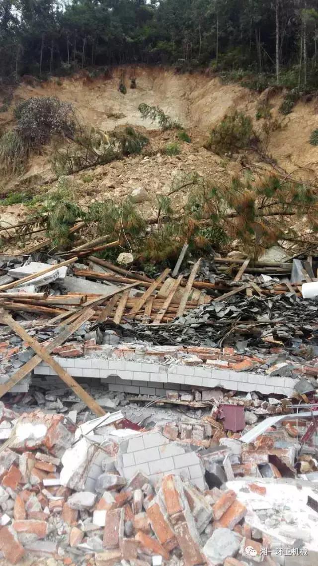 長沙湘一機(jī)械有限公司,長沙環(huán)衛(wèi)設(shè)備制造,長沙環(huán)衛(wèi)設(shè)備銷售,保潔項(xiàng)目